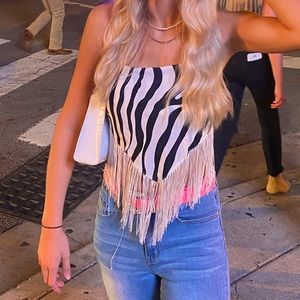 FRINGE TOP🤍🖤